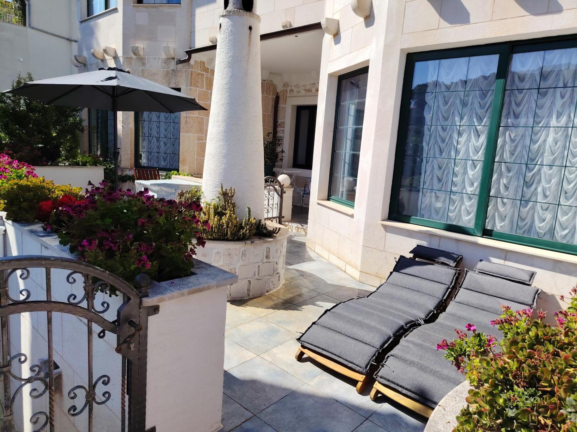 Apartments Villa Domus Marini Hvar Town Exterior photo